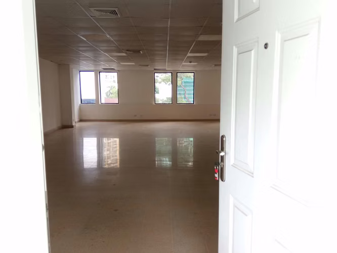 Alquiler de Comercial en Via España Plaza Dorchester EC