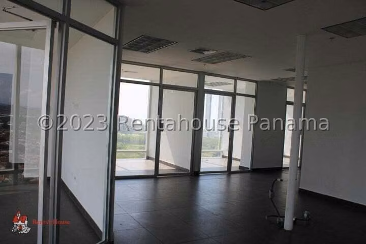 Alquiler de Oficina en Costa del Este Torre Ancon EC