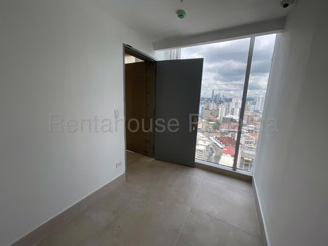 Venta de Oficina en Obarrio, SL (Solo Cliente Directo)