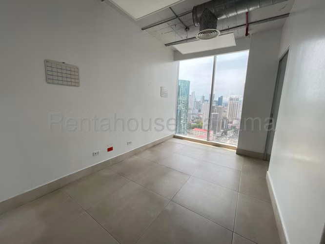 Venta de Oficina en Obarrio, SL (Solo Cliente Directo)