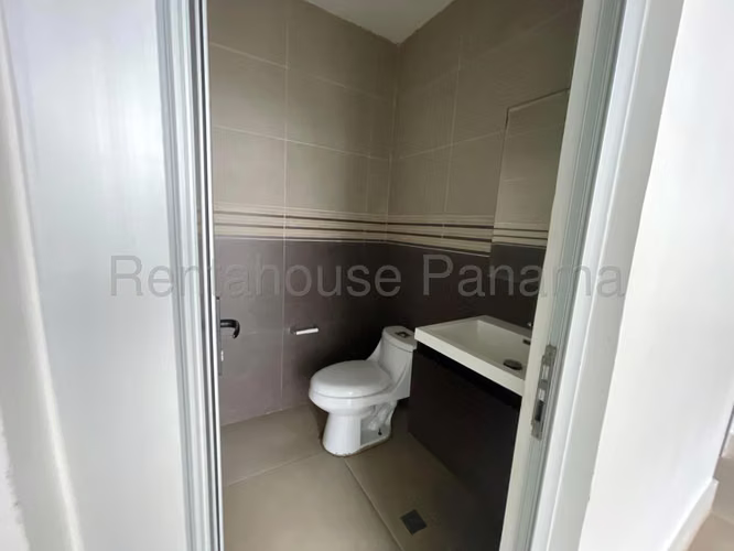 Venta de Oficina en Obarrio, SL (Solo Cliente Directo)