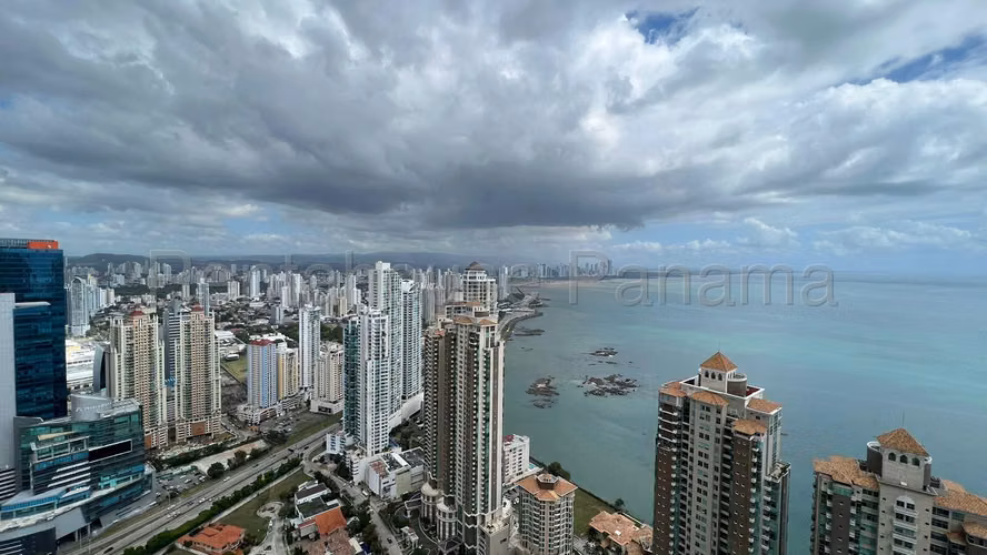 VENTA DE APARTAMENTO EN PUNTA PACIFICA PH Q TOWER RR