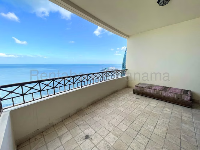 Venta de Apartamento en Punta Pacifica Ph Pacific Point Solo Cliente Directo LFC