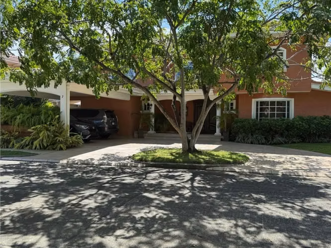 VENTA CASA COSTA DEL ESTE 690M2 AMOBLADA COSTA SERENA MLD