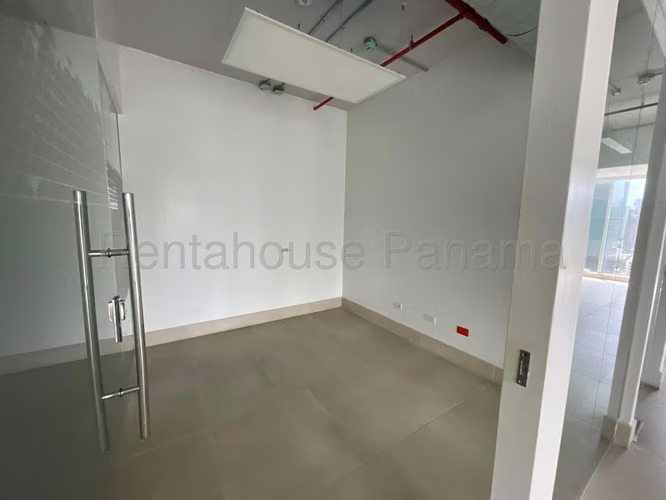 Venta de Oficina en Obarrio SL Solo Cliente Directo LFC
