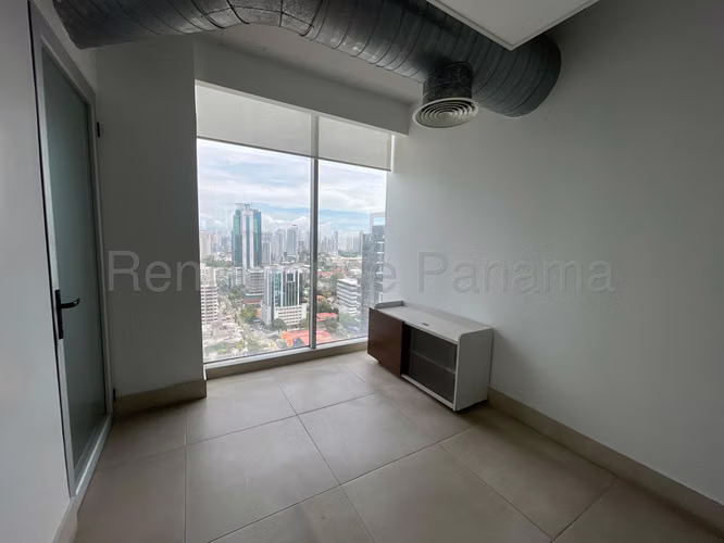 Venta de Oficina en Obarrio SL Solo Cliente Directo LFC