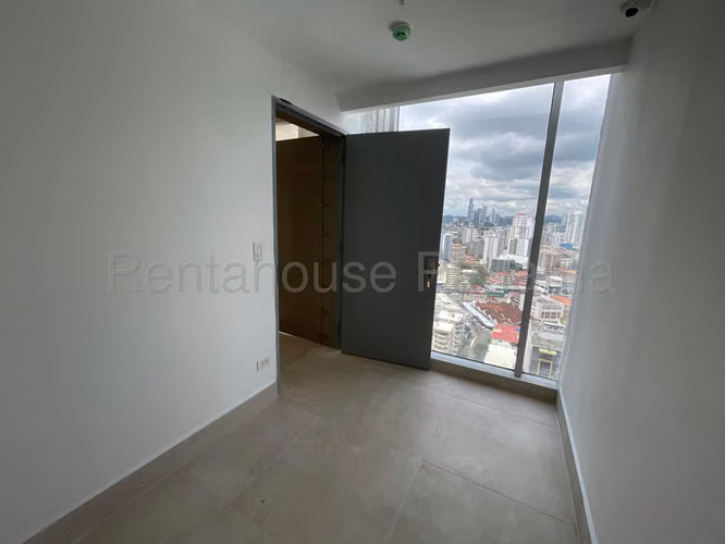 Venta de Oficina en Obarrio SL NS