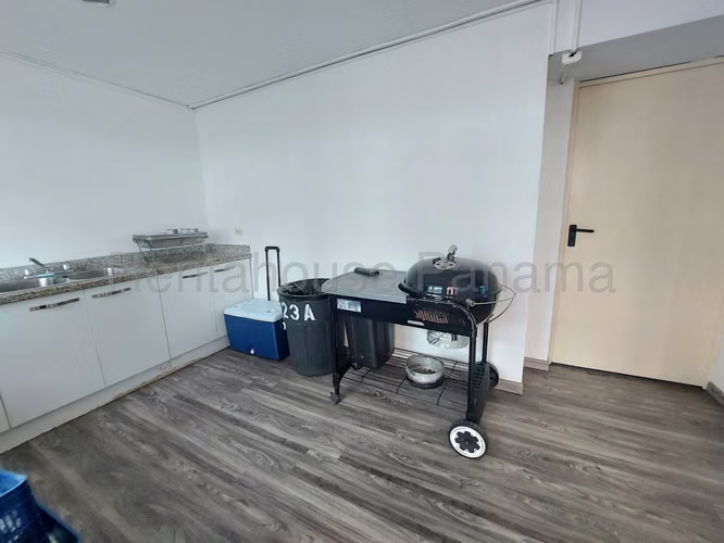 Apartamento en Venta en Costa del Este. PH LA COSTA TOWER. 26LDC3097