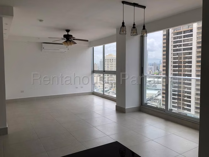 Apartamento en Alquiler en Obarrio. PH PARK CITY. 27LDC239