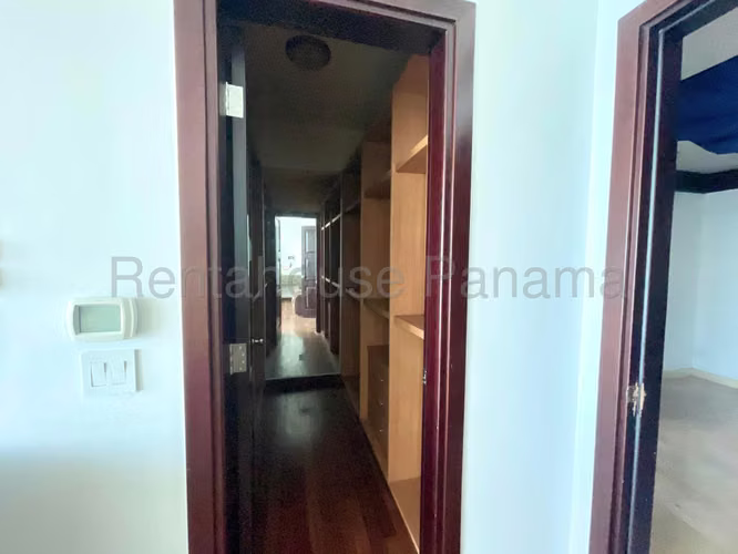 Venta de Apartamento en Punta Pacifica Ph Pacific Point NS