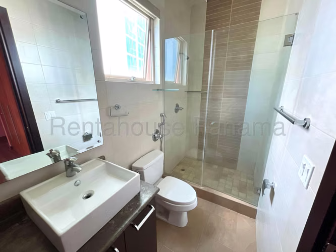 Venta de Apartamento en Punta Pacifica Ph Pacific Point NS
