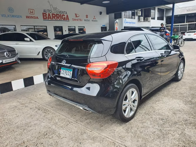 MERCEDES BENZ A