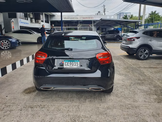 MERCEDES BENZ A