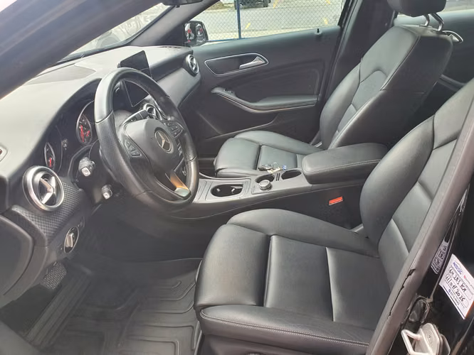 MERCEDES BENZ A