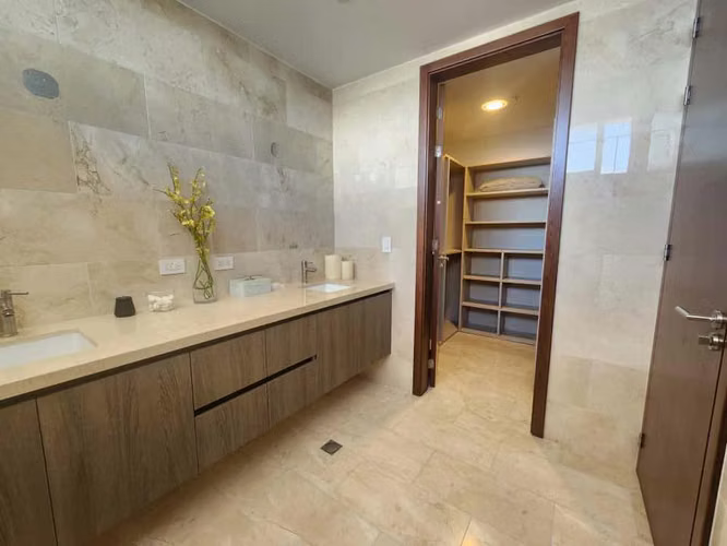 Venta de Apartamento Nuevo en Coco del Mar PH Panorama - LH