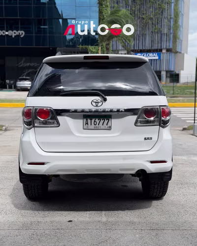 Toyota Fortuner Diesel 2015