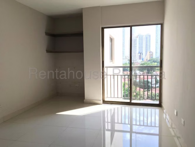 Alquiler de apartamento en Ph Long Beach 26MVCH9114
