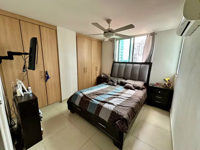 Se vende apartamento en Carrasquilla, PH Green Point