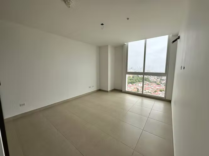 Se vende Penthouse en Ph Kings Park, Condado del Rey