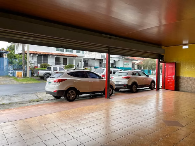 OFERTA VENTA LOCAL COMERCIAL CON AVALUO Y EXCELENTE UBICACION
