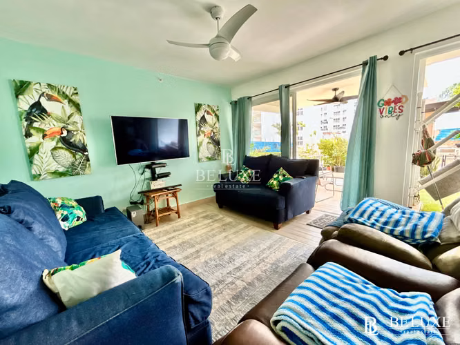 VENTA DE APARTAMENTO AMOBLADO A PASOS DEL MAR, PLAYA CARACOL (26)
