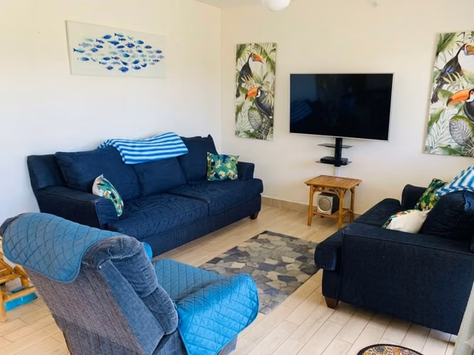 VENTA DE APARTAMENTO AMOBLADO A PASOS DEL MAR, PLAYA CARACOL (26)