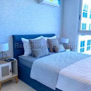 Venta de Apartamento con 50m2 en Avenida Balboa PH The Sanda 26-4080SR