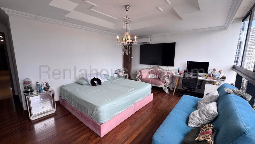Apartamento en Venta en Avenida Balboa 27EPP167
