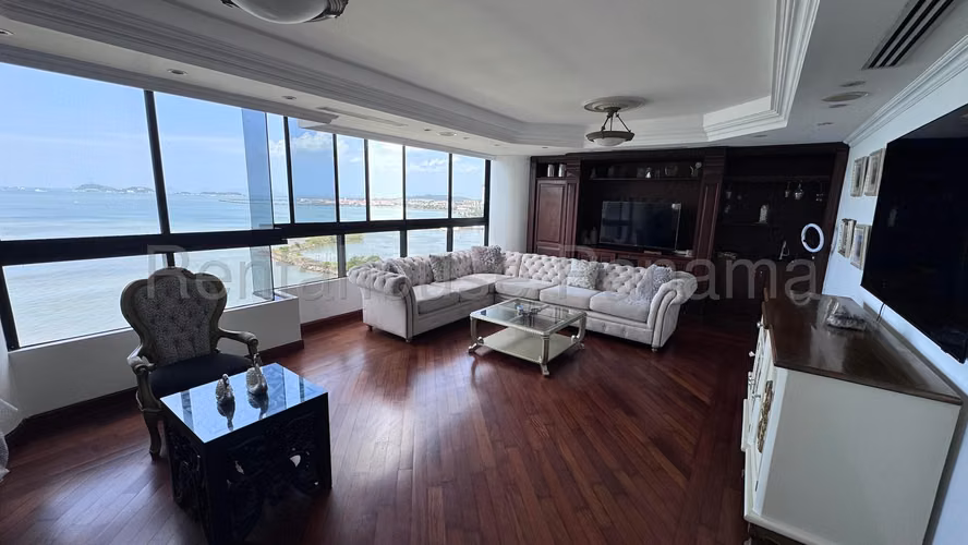 Apartamento en Venta en Avenida Balboa 27EPP167