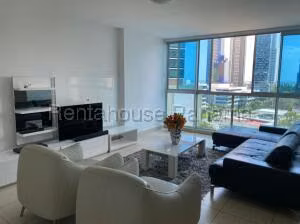 Venta de Apartamento con 135m2 en Costa del Este PH Costa View 26-284