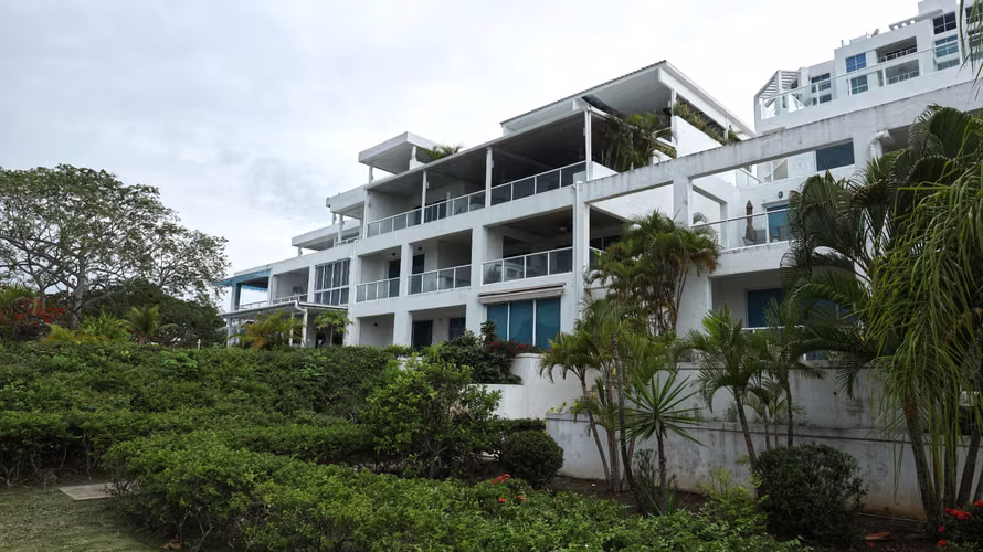 Apartamento Amoblado 2 Niveles en pH Terraza de Farallón Playa Blanca