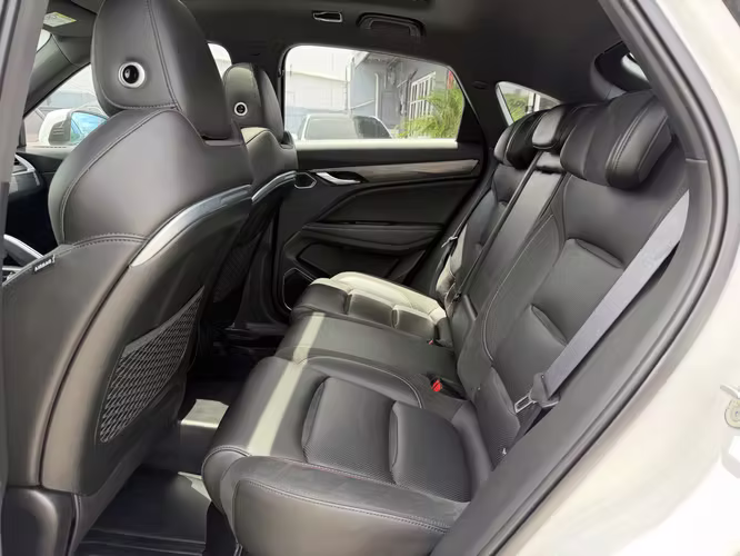 Geely Tugella  2023 - Imagen 9