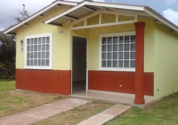 Alquiler Casa Bda. La Valdeza (Opción a Venta)