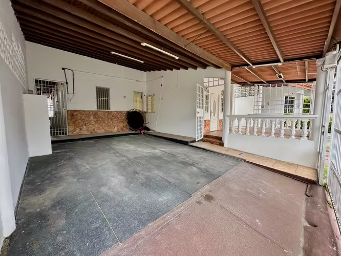 Se vende casa unifamiliar en Altos de Panama