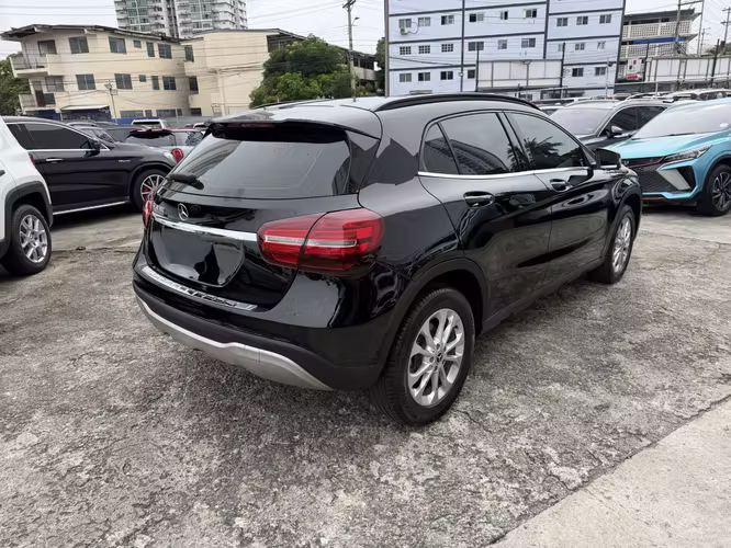 Mercedes Gla 180