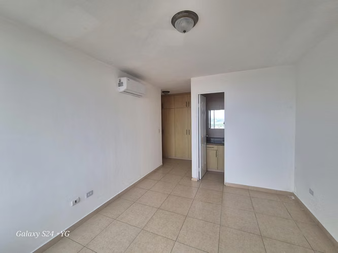 VENTA DE APARTAMENTO EN PH SOL DEL ESTE