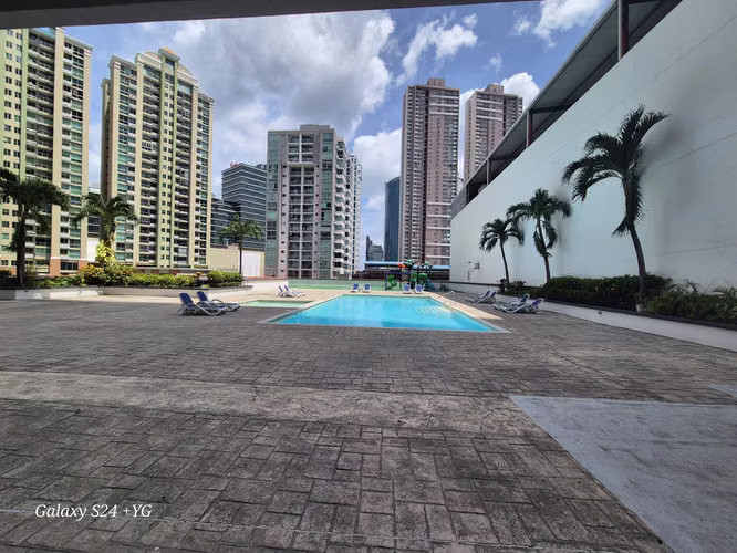 VENTA DE APARTAMENTO EN PH SOL DEL ESTE
