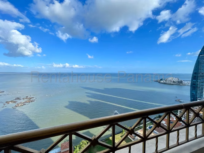 Venta de Apartamento en Punta Pacifica 27*262Mfk
