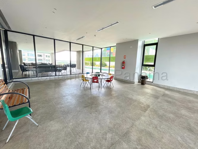 Apartamento Lujoso en Venta en Santa Maria 27*264Mfk