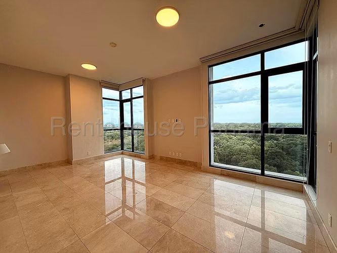 Apartamento Lujoso en Venta en Santa Maria 27*264Mfk