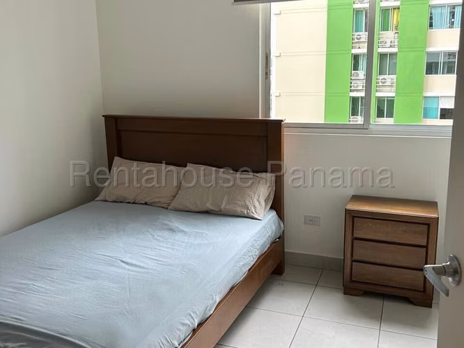 Alquiler de Apartamento en Condado del Rey EC
