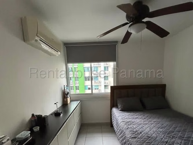 Alquiler de Apartamento en Condado del Rey EC