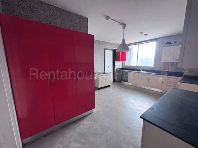 Apartamento en Venta en Bellavista. 27-292.