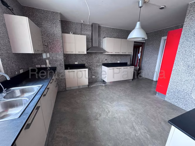 Apartamento en Venta en Bellavista. 27-292.