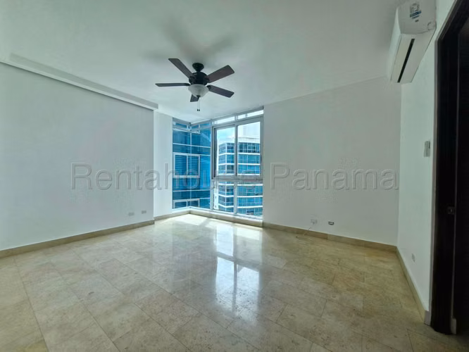Apartamento en Venta en Punta Pacifica. 27-294.