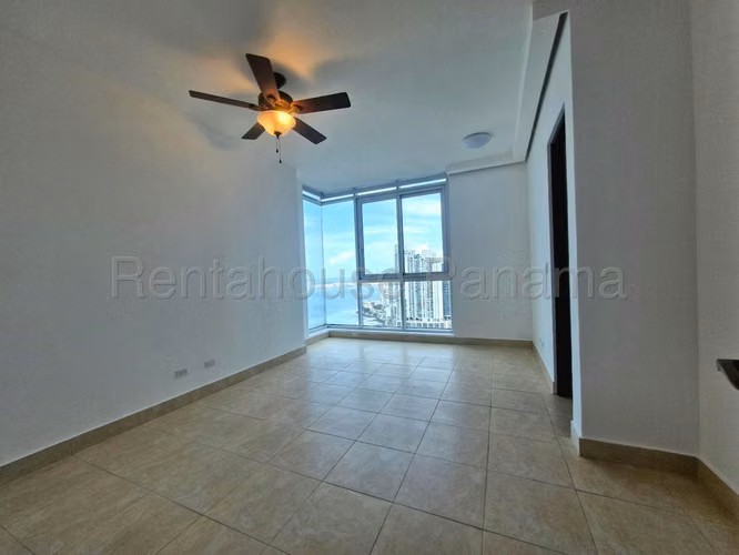 Apartamento en Venta en Punta Pacifica. 27-294.