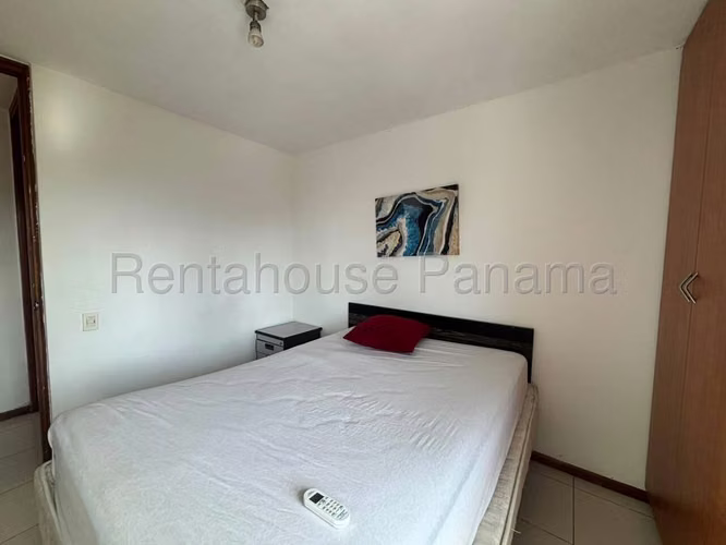 Se Vende Apartamento en Punta Pacifica YDU