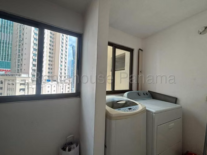 Se Vende Apartamento en Punta Pacifica YDU