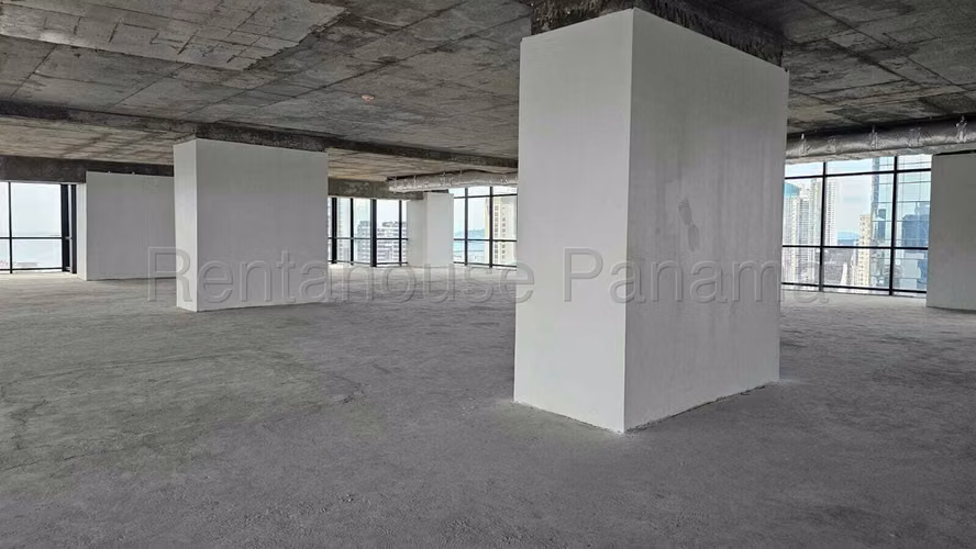 ALQUILER DE OFICINA CALLE 50 GM