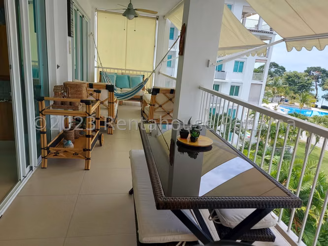 VENTA DE APARTAMENTO PLAYA BLANCA GM